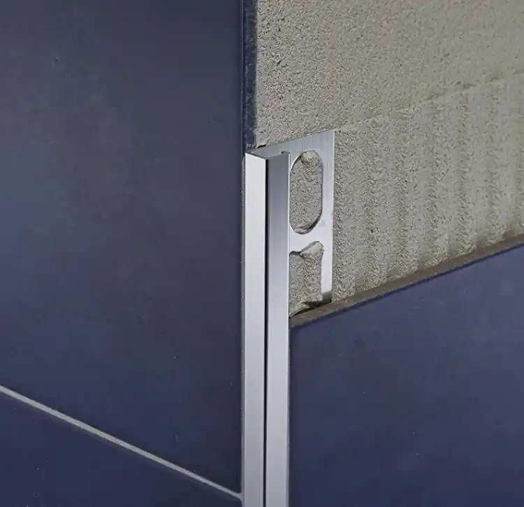 Bezpečná Platba ZQBN/4,5 - profil pro venkovní roh, délka 270 cm, hliník, zlato leštěné (88933)