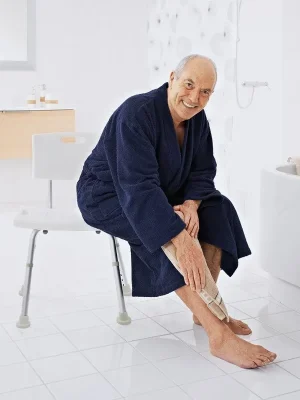 Handicap židle s opěradlem, nastavitelná výška, bílá (A00602101) Koopje